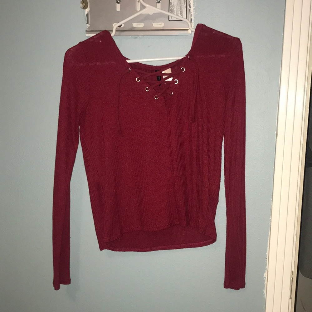 Dark Red H&M tied cropped top